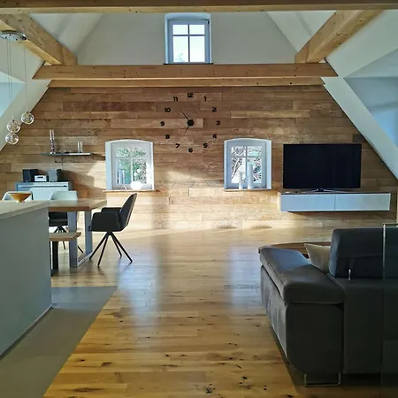 Falken-loft Apartmán Giebelstadt